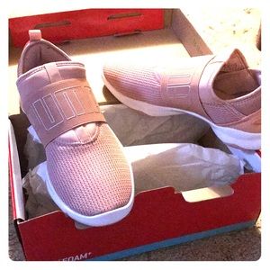 I ordered these and they run a little small.